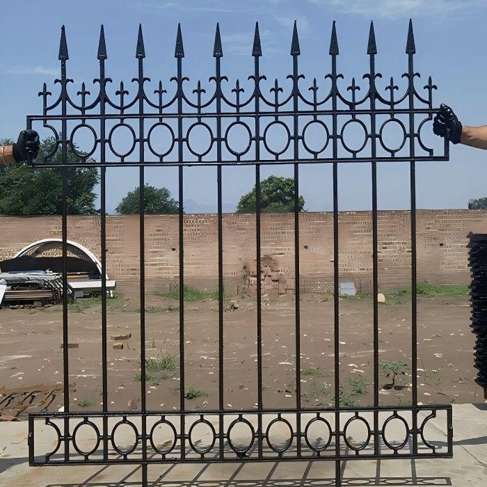 Iron Wall Fences suppliers Iron Wall Fences suppliers